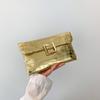 Bolso pequeño nuevo 2023 nuevo bolso simple con patrón de cocodrilo estilo coreano moda personalizada versátil clutch elegante para mujer