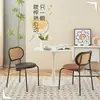 Cadeira de jantar para casa, estilo vintage de luxo leve, popular nas redes sociais, adequada para restaurantes de hospedagem, com encosto de ratã trançado, cadeira de lazer para varandas de hotel