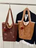Bolsa Tote Casual de Diseño de Nicho Nuevo Otoño 2025 Bolso de Mano Casual Moda Textura Retro Bolso de Hombro para Mujer