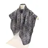 Pañuelo pequeño cuadrado de mezcla de algodón y lino, estilo retro de Hong Kong, estampado de leopardo, terciopelo sintético, patrón de espiga, pañuelo para la cabeza, chal, bufanda decorativa para el cuello y bufanda