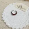 Anel Coração Zircônia Vermelho Vinho Doce e Cool Moderno com Textura de Gotejamento de Óleo para Mulheres, Moda de Luxo Leve, Versátil e Estiloso para o Dia a Dia