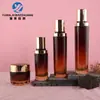 Conjunto de frascos de vidro para skincare em estoque, venda direta, 30-120ml, com listras verticais, para tônico, loção e sérum, 30g e 50g para creme facial