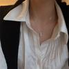 Colar de diamante em forma de cruz geométrica feminino design simples de nicho avançado luxo leve estilo frio outono e inverno corrente para clavícula de suéter
