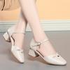 Zapatos de una sola capa huecos para mujer, zapatos de verano para madres de mediana edad, zapatos de mujer con suela blanda y tacón con hebilla, sandalias nuevas de punta puntiaguda