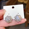 Pendientes Vintage de Plata con Aguja, Diamantes y Plumas, Artesanía Retro de Alta Gama, Pendientes Exquisitos Versátiles para Mujer