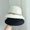 Nuevo Sombrero de Lana Estilo Francés Simple Decorado con Cuerda de Cuero Otoño e Invierno Cálido y Versátil Elegante Sombrero Retro para Mujer