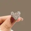 Broche com Acabamento de Luxo, Estilo Nicho e Simples, Alfinete de Roupa, Acessório de Pérola para Terno, Broche