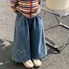 Cardigan Listrado Arco-Íris Novo Outono 2026 para Meninas Roupas de Tricô Infantis Roupa de Celebridade da Internet para Crianças Jaqueta Atacado