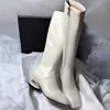 Botas de Caña Alta con Punta Cuadrada Huecas Tacón Grueso Elegantes Versátiles Versátiles Cremallera Lateral Tacón Alto Temperamento No por Encima de la Rodilla Botas Altas para Mujer
