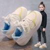 Zapatos para Niñas 2025 Nuevos Zapatos Deportivos de Invierno para Niños Grandes y Medianos Zapatillas Casuales Blancas Pequeñas Forrados de Felpa