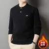 Nova Blusa de Moletom Masculina Quente com Forro de Lã para o Inverno, Versátil Cor Café Casual com Dois Botões Camada Base