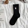 Calcetines Ji Sixiang para Mujer, Otoño e Invierno Nuevos Calcetines de Tubo Medio Bordados de Dibujos Animados Kt Cat, Algodón Peinado Estilo Coreano Calcetines de Mujer, Calcetines de Niña