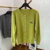 Cárdigan de punto bordado de gatito dulce y versátil para mujer, fino y holgado para primavera y otoño, cuello redondo, manga larga, suéter abrigo negro