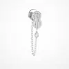 Aretes de oro de 18 quilates de Fred incrustados con diamantes con diseño de nudo doble y elegante collar con borla en forma de pera, un toque de lujo y moda