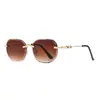 Nuevas Gafas de Sol Sin Montura de Borde Cortado de Marca Reconocida, Gafas de Sol Metálicas a la Moda para Mujer, Gafas de Sol Transfronterizas con Forma Cóncava de Tendencia Europea y Americana