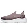 Zapatos de Hombre Primavera 2025 Modelo Nuevo Malla Transpirable Tenis Slip-On Fly-Knit Casual Modernos Zapatos de Hombre Todo Negro
