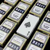 Baralho de Cartas Anti-Dobragem com Padrão de Tecido de Três Camadas, Núcleo Roxo Solar, para Poker Guandan, Espessado para Uso em Competição, Disponível para Pedidos de Clube