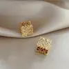 2026 Nuevos Pendientes Cuadrados de Metal Estilo Europeo y Americano para Mujer, Clips para Orejas de Doble Cara de Lujo de Gama Alta Nicho, Pendientes Exquisitos con Diamantes Completos