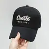 Gorra para Mujer de Verano Moderna Marca Letra Bordada Gorra de Béisbol Estilo Coreano Cara Pequeña Moda Visera Suave Gorra Superior para Hombre