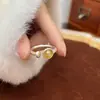 Anillo Vintage de Plata Pura para Mujer con Acentos Dorados, Lujo Ligero Nicho Estilo Nacional Anillo de Plata Ajustable, Regalo de Gama Alta al por Mayor