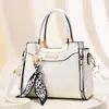 Bolsa Feminina Taizhou Exportação Dropshipping Bolsa Feminina 2024 Nova Tendência Couro Macio Grande Capacidade Bolsa Carteiro Bolsa de Ombro Transversal