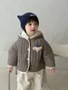 Ropa de Otoño e Invierno para Bebé 2026 Ropa Nueva de Invierno Estilo Coreano Ropa Infantil Conjunto de Chaqueta de Algodón con Pantalones de Felpa para Niños