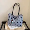 Bolsa de Bolinhas para Mulheres 2026 Nova Moda de Verão Super Popular Exquisite Classe Bolsa Tote para o Dia a Dia Bolsa de Ombro de Grande Capacidade