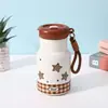 Caneca isolada de aço inoxidável com desenho fofo, portátil com alça e cordão, garrafa de água à prova de vazamentos para estudantes e crianças