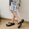 Chanclas de EVA para Mujer Verano 2024 Estilo Nuevo Calzado Exterior Zapatos de Playa Antideslizantes para la Costa Celebridad de Internet Sandalias y Chanclas Gruesas