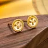 Nuevos Pendientes Versátiles Retro de Encaje con Botón Pendientes Simples para el Trabajo Redondos Diseño de Nicho Pendientes Personalizados para Mujer 2025