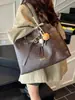 Bolso de Hombro Casual Simple de Gamuza de Gran Capacidad Moda Otoño/Invierno 2026 Bolso Tote para Mujer