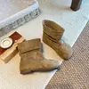 Botas Infantis 2026 Outono Novo Estilo Moda Infantil Chique Botas Birken Menina Retrô Botas de Couro Britânicas Crianças Médias e Grandes