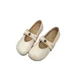 Zapatos de ballet estilo francés, zapatos vintage para mujer, otoño 2026 nuevo versátil zapatos de piel Mary Jane con camelia inspirados en Chanel