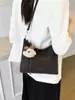 Bolso Grande Vintage de Nicho Mate para Mujer 2026 Nuevo Bolso de Hombro de Moda con Textura, Adecuado para el Viaje Diario, Bolso Tote de Gran Capacidad