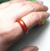 Suministro a Precio de Fábrica Estilo Pareja Anillo de Calcedonia de 6 mm Moda Hielo Hidratante Anillo de Ágata Colorido Brasileño