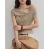 Moda Verão 2026 Urbana Torcida de Um Ombro Manga Curta Elegante Slim-Fit Camiseta para Mulheres Baixas
