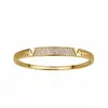 Pulsera con Cierre de Letra de Circonita Estilo Lujo Ligero Chapada en Oro Real de 18 Quilates Cadena de Mano Exquisita Retro Joyería de Mano de Nicho de Alta Gama