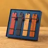 Regalo del Día del Maestro de Redwood Estilo Nacional Antiguo Hueco Blanco Creativo Madera Marcador de Libros Caja de Regalo Traje de Regalo Venta al por Mayor