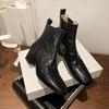 Botas Chelsea britânicas retrô de bico quadrado, botas curtas 2023, primavera e outono, novo tecido elástico, salto médio, botas finas elásticas