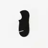 Calcetines para Hombre Calcetines Cortos Deportivos Color Sólido Antiolor Transpirables Absorbentes de Sudor Calcetines Tipo Barco Boca Baja Lado Bajo Malla Deportiva Delgados para Primavera y Verano