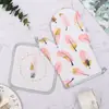 Guantes Térmicos Anti-Quemaduras Transfronterizos Juego de Dos Piezas, Tapete Anti-Quemaduras, Guantes Estampados, Guantes para Horno de Microondas