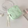 Bolsa de Maquillaje con Lazo de Cinta Cuadrada Estilo Coreano para Niñas, Bolsa Portátil para Toallas Sanitarias, Bolsa para Lápiz de Labios y Auriculares para Estudiantes