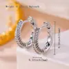 Aretes de oro con incrustaciones de diamantes simples, aretes de círculo de circonita con microincrustaciones exquisitas, aretes versátiles de lujo ligero para el viaje diario, venta al por mayor