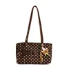 Moderna Bolso Nuevo 2026 para Mujer Bolso de Hombro de Lunares Simple Fresco Bolso de Hombro Único Gran Capacidad Bolso de Mano para Viajes de Negocios Moderno