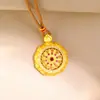 Estilo Mismo Xiaohongshu Oro Arena Incrustado Flor de Loto Ocho Tesoros Brújula Colgante Moda Femenina Colgante Hueco Giratorio Venta al por Mayor