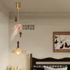 Lustre Vintage de Madeira de Nogueira com Pétalas para Sala de Jantar, Luminária Simples de Três Cabeças Estilo Longo para Balcão de Bar e Mesa de Jantar, Luminária de Corredor Estilo Lótus Retro Francês