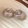 Brincos Europeus e Americanos de Contas de Vidro em Formato de Coração Encaixáveis, Únicos e Modernos, Brincos de Alta Qualidade com Senso de Design, Brincos de Nicho e Exquisitos para Mulheres