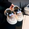 Pantuflas para Niñas 2025 Verano Nueva Moda Versátil Zapatos Individuales Estilo Coreano para Niños Suela Suave Sandalias de Princesa para Niñita