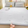 Conjunto de Três Peças de Matelassê Refrescante de Seda Gelada Classe A para Verão com Lençol de Elástico, Adequado para Dormir Diretamente, Matelassê Macio Refrescante de Seda Gelada com Ar Condicionado, Almofada Fina Lavável à Máquina 3