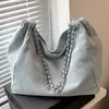 Bolso tote de lona vaquera con correa de cadena para el hombro 2026 nuevo bolso de gran capacidad para mujer, nuevo bolso de hombro elegante